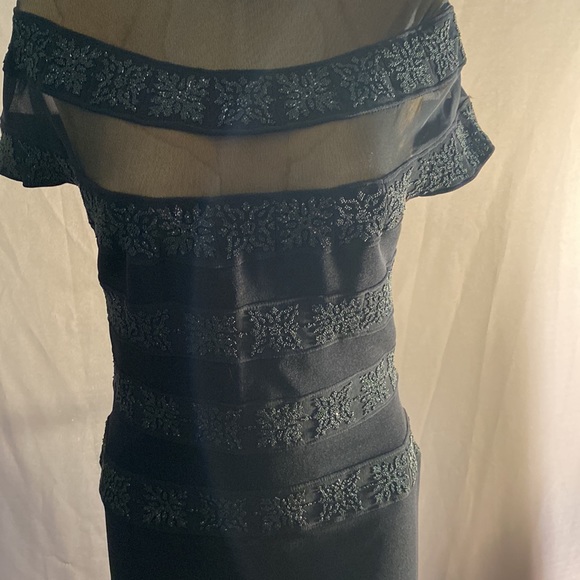 Caché black dress size 8 - Picture 6 of 9